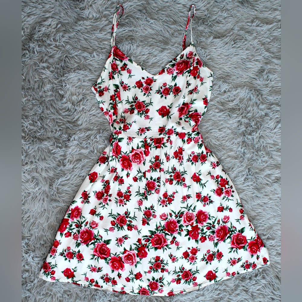 Divided by H&M size 8 white floral dress
